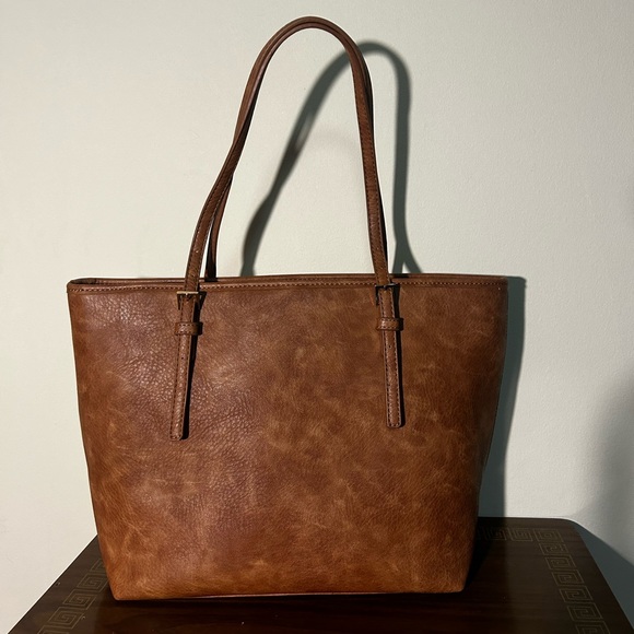 Saddle Brown Shoulder Bag - Picture 1 of 4